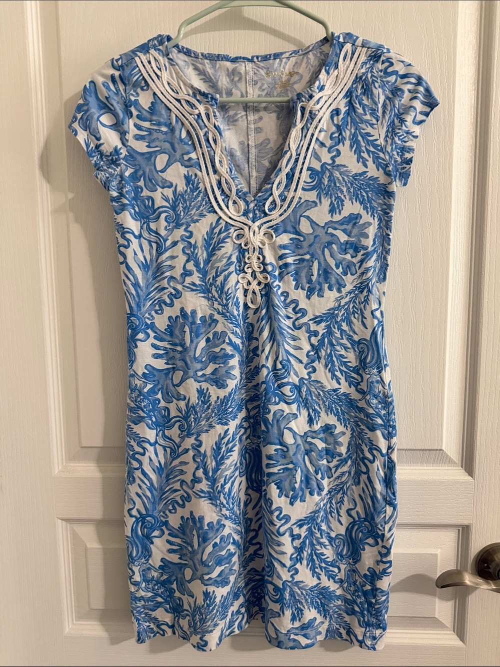 Lilly Pulitzer Blue and White Coral-Print V-Neck Dress